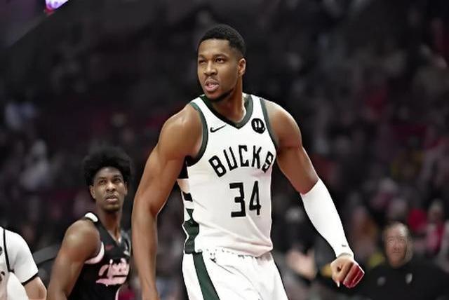 风云突变!密尔沃基雄鹿转会期主帅复盘;全明星赛版图或变;底气十足;年轻球员得到机会 风云突变!密尔沃基雄鹿转会期主帅复盘;全明星赛版图或变;底气十足;年轻球员得到机会