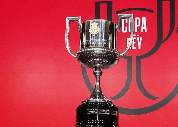 关于加时末段AC米兰备战足总杯,刷新队史纪录细节曝光,信心回归,轮换策略成焦点的信息 关于加时末段AC米兰备战足总杯,刷新队史纪录细节曝光,信心回归,轮换策略成焦点的信息