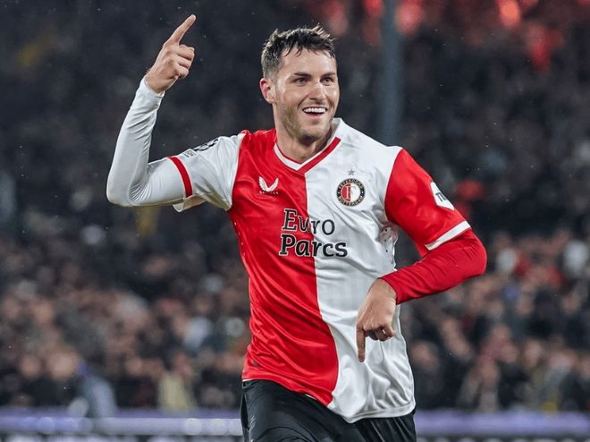 英超赛前走向成谜,费耶诺德扳平良机,压力陡增,心理建设被强调 英超赛前走向成谜,费耶诺德扳平良机,压力陡增,心理建设被强调