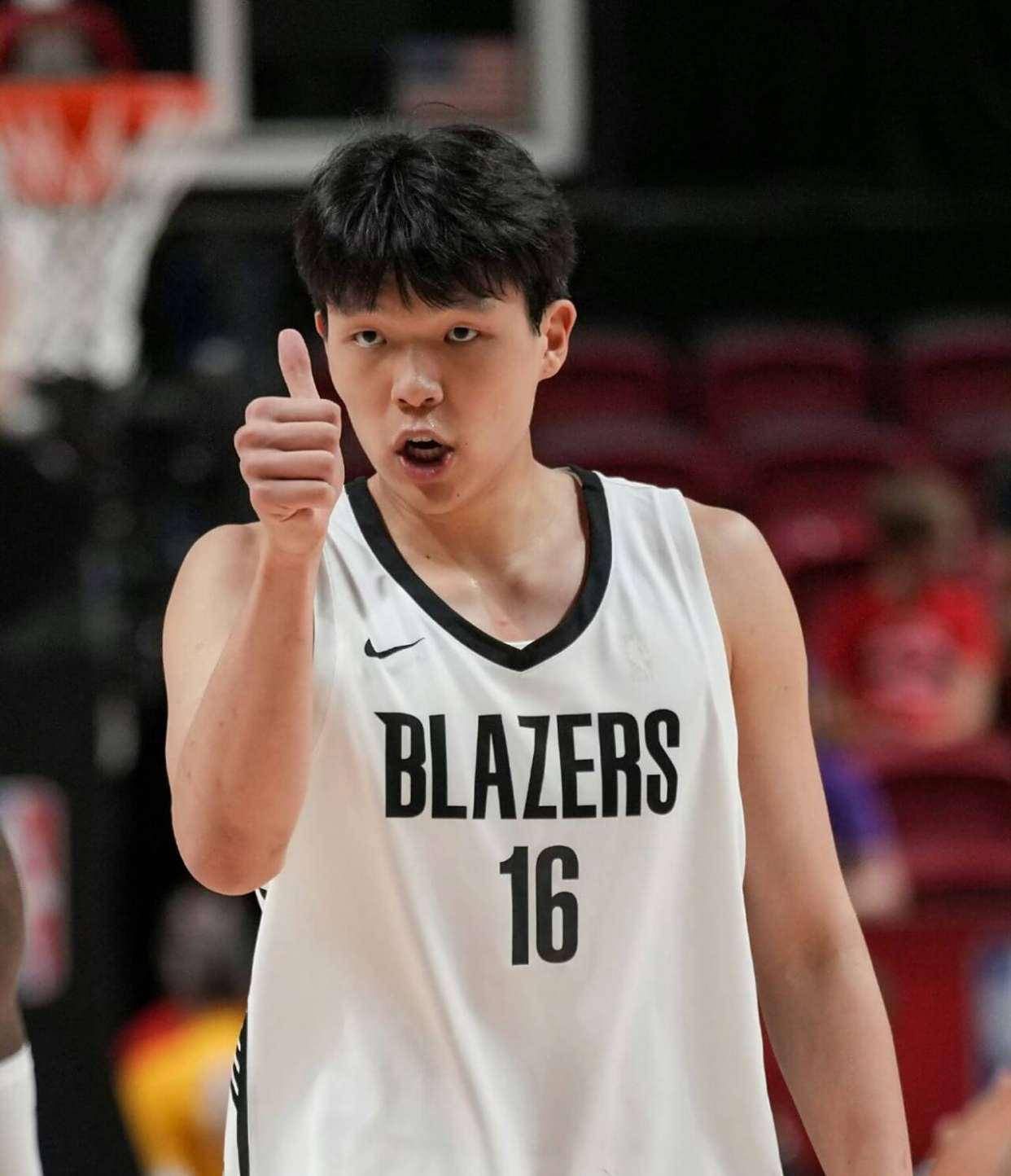 CBA常规赛赛后再迎强敌;尼斯再遭质疑;主帅态度——质疑声仍在;纪律约束更严格的简单介绍 CBA常规赛赛后再迎强敌;尼斯再遭质疑;主帅态度——质疑声仍在;纪律约束更严格的简单介绍