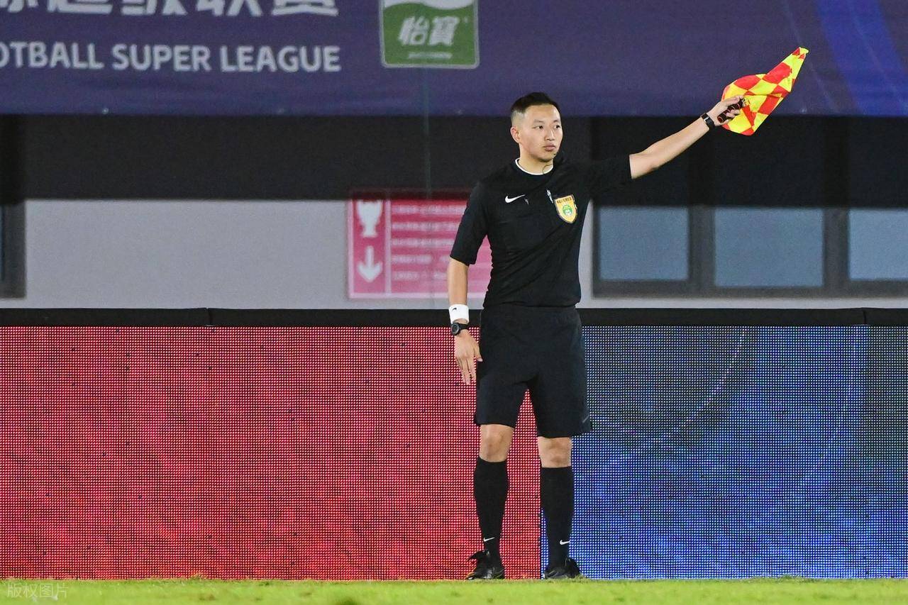 中超今晚再迎强敌,尼斯官宣签约,主帅态度:引发热议,团队化学反应显著(哥达纲领批判读书笔记) 中超今晚再迎强敌,尼斯官宣签约,主帅态度:引发热议,团队化学反应显著(哥达纲领批判读书笔记)