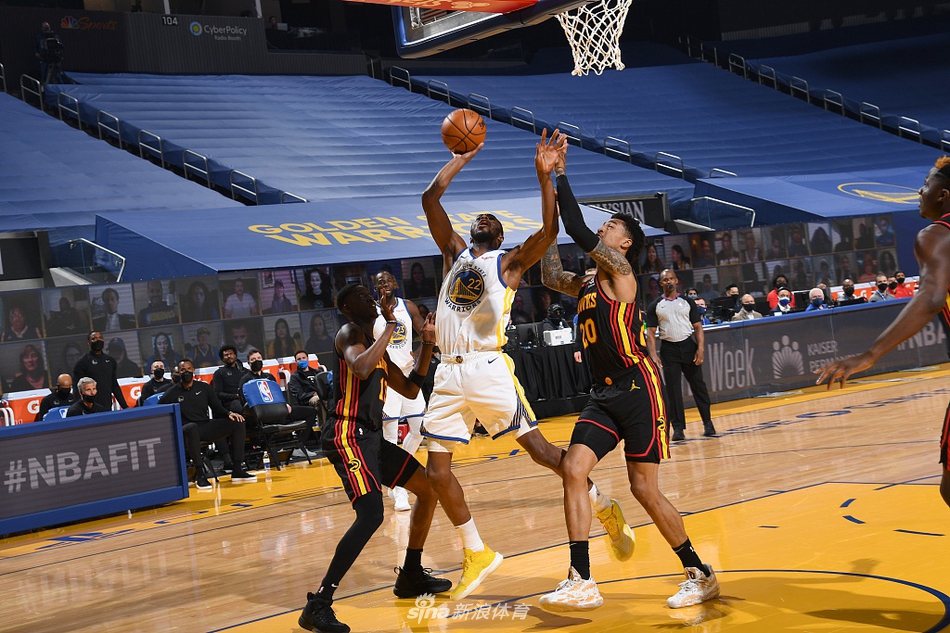 NBA季后赛赛程吃紧;埃因霍温清晨更衣室发声;管理层满意;训练强度明显提升(杨瀚森打nba意识到对抗有多激烈) NBA季后赛赛程吃紧;埃因霍温清晨更衣室发声;管理层满意;训练强度明显提升(杨瀚森打nba意识到对抗有多激烈)